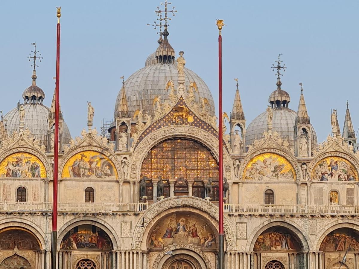 Friendly Venice Suites Eksteriør bilde