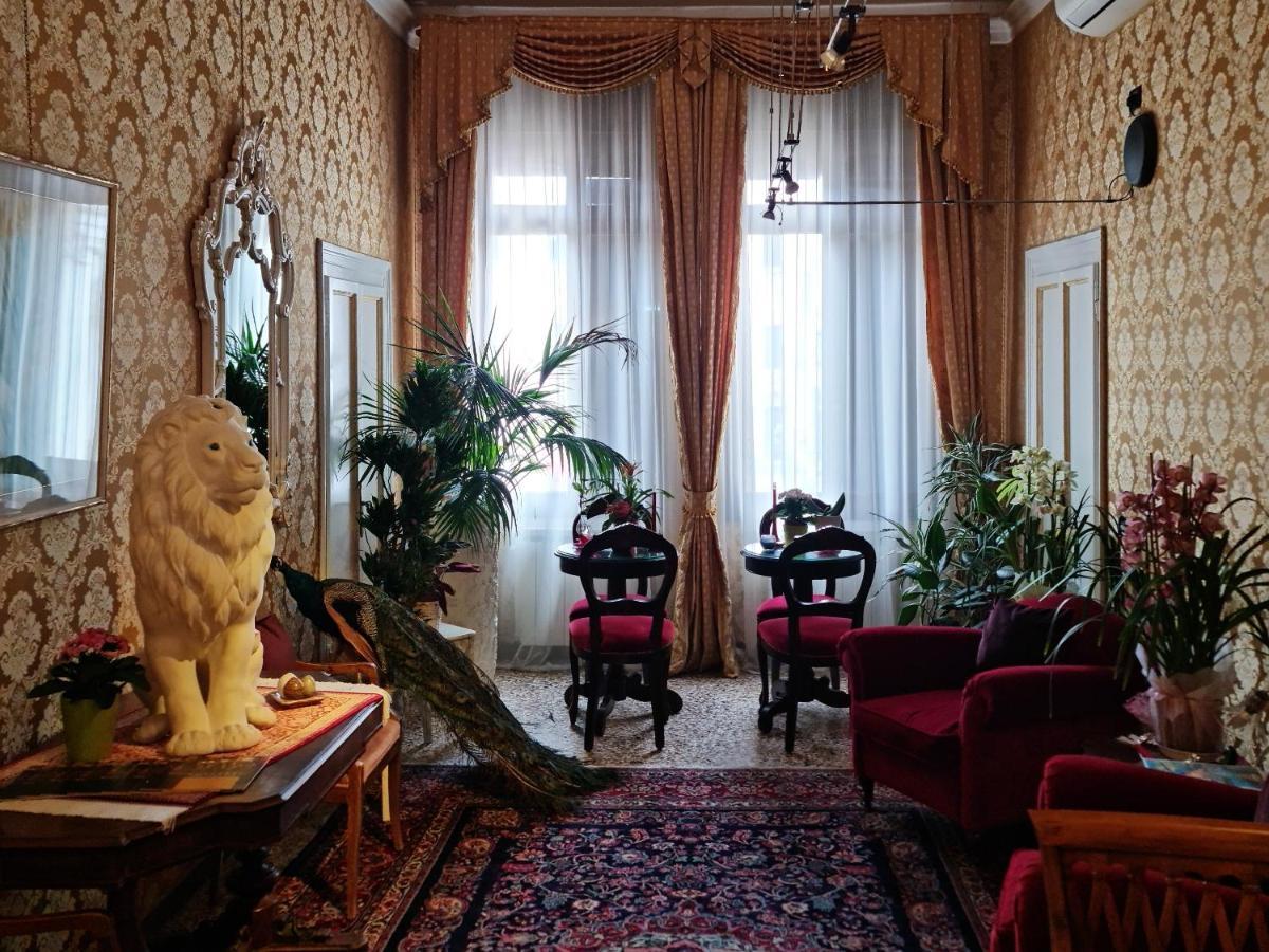 Friendly Venice Suites Eksteriør bilde