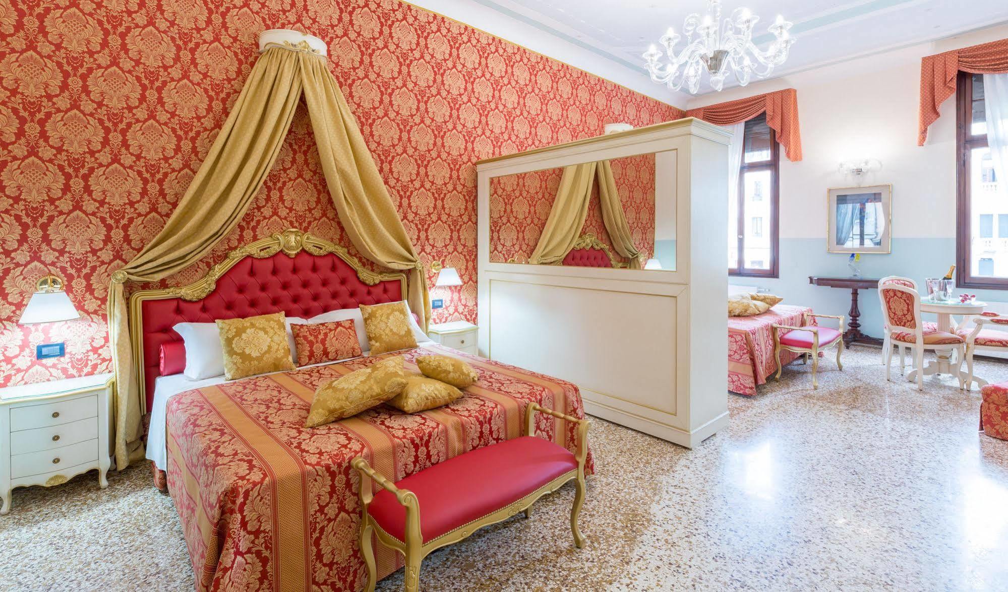 Friendly Venice Suites Eksteriør bilde