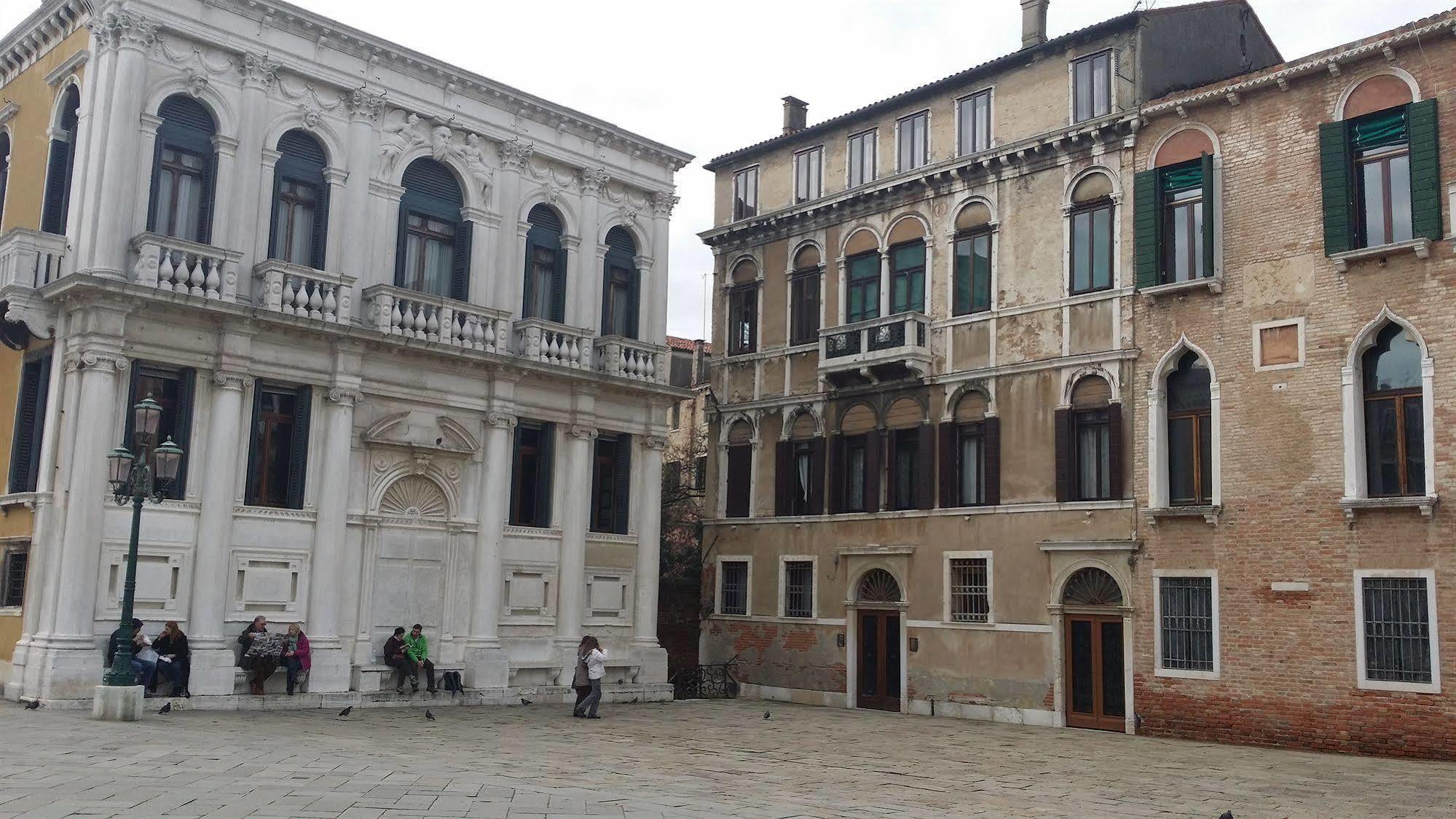Friendly Venice Suites Eksteriør bilde