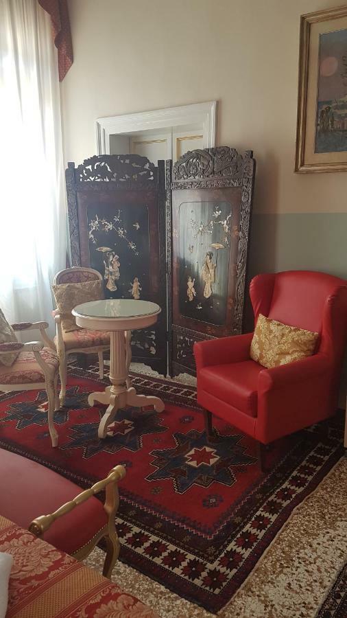 Friendly Venice Suites Eksteriør bilde